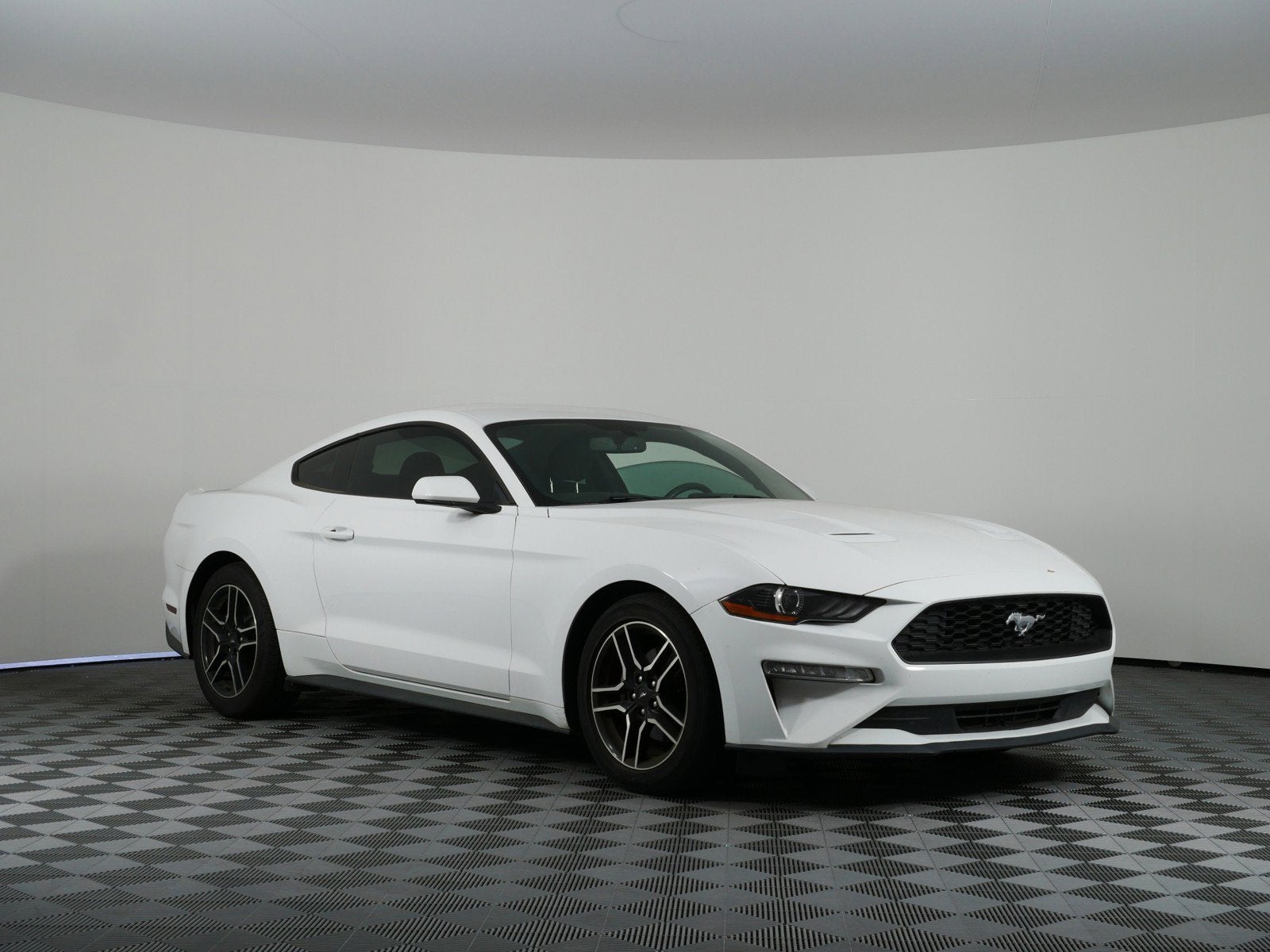 2020 Ford Mustang EcoBoost RWD *1 OWNER, CLEAN CARFAX!*