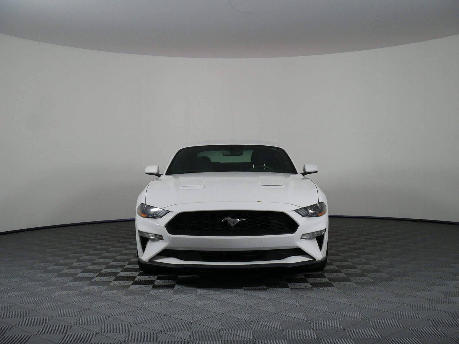 2020 Ford Mustang EcoBoost RWD *1 OWNER, CLEAN CARFAX!*