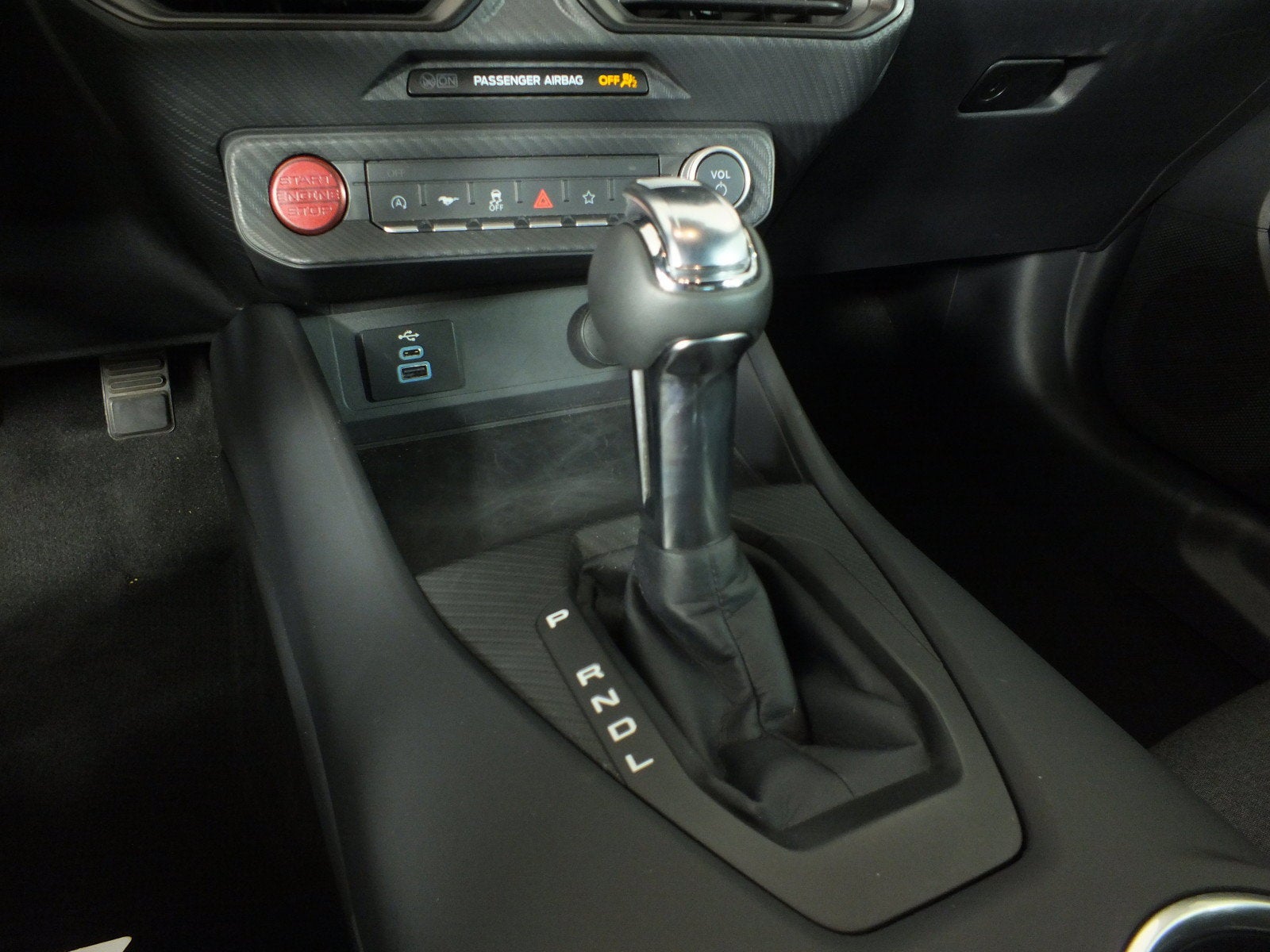 2026 Ford Mustang EcoBoost Fastback *1-OWNER! LOW MILES!*
