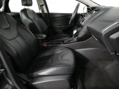 2017 Ford Focus Titanium *1-OWNER, CLEAN CARFAX!*