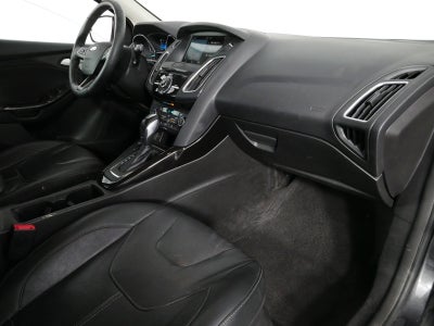 2017 Ford Focus Titanium *1-OWNER, CLEAN CARFAX!*
