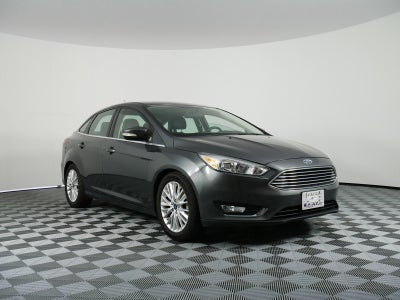 2017 Ford Focus Titanium *1-OWNER, CLEAN CARFAX!*