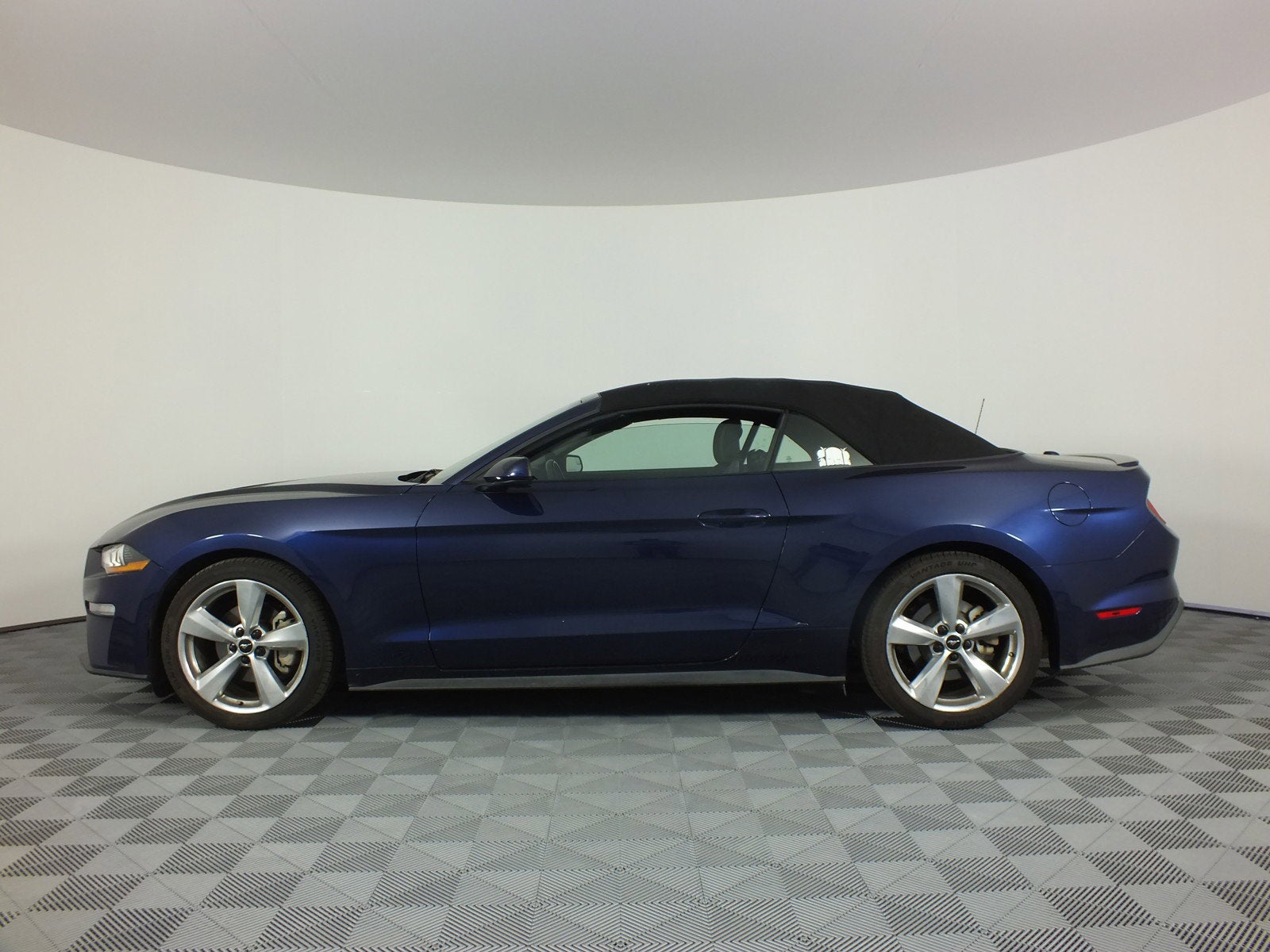 2019 Ford Mustang EcoBoost RWD *SPORTY!*