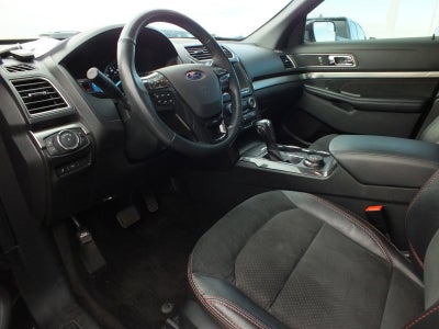 2018 Ford Explorer XLT AWD *CLEAN CARFAX!*