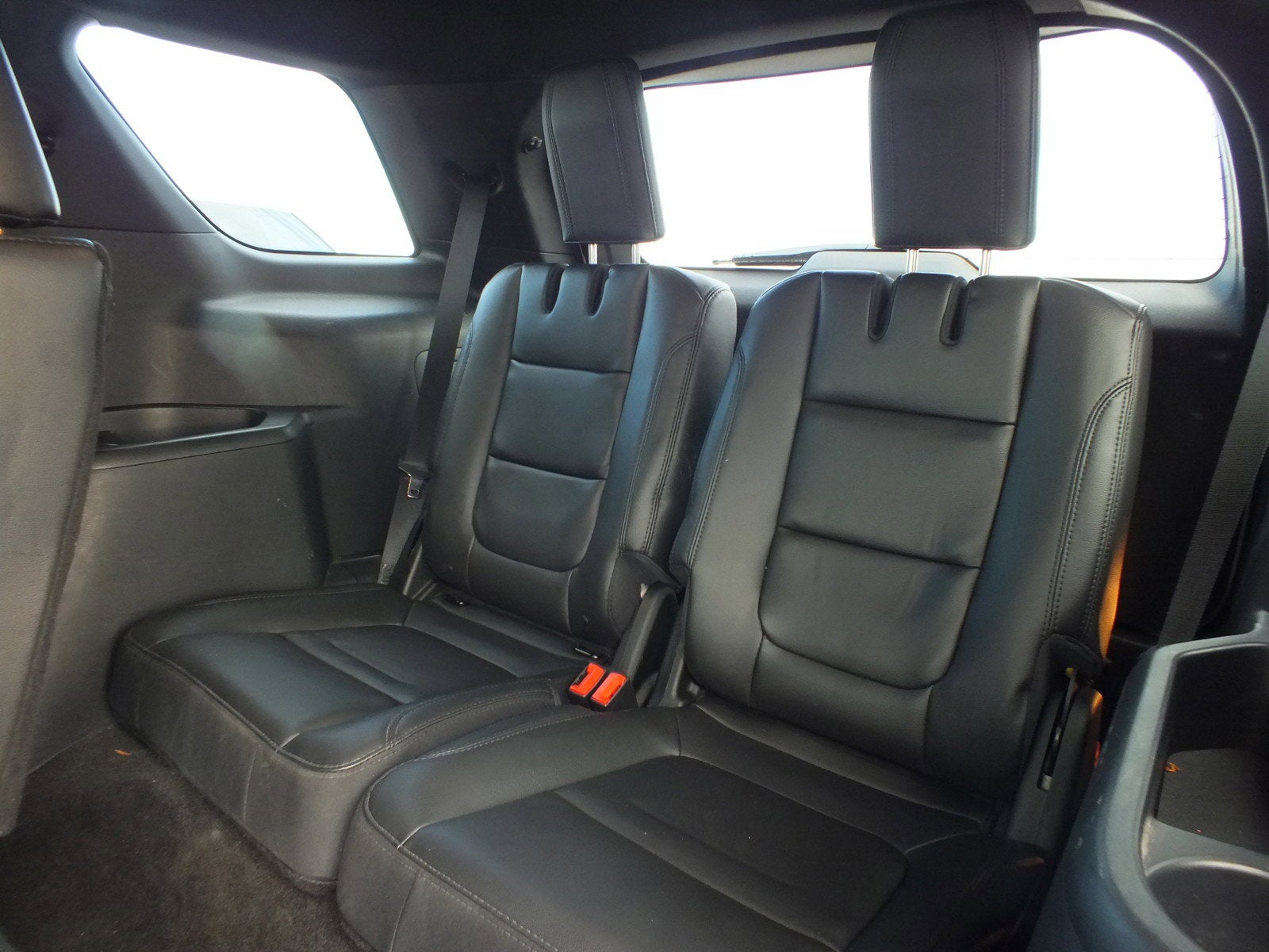 2018 Ford Explorer XLT AWD *CLEAN CARFAX!*