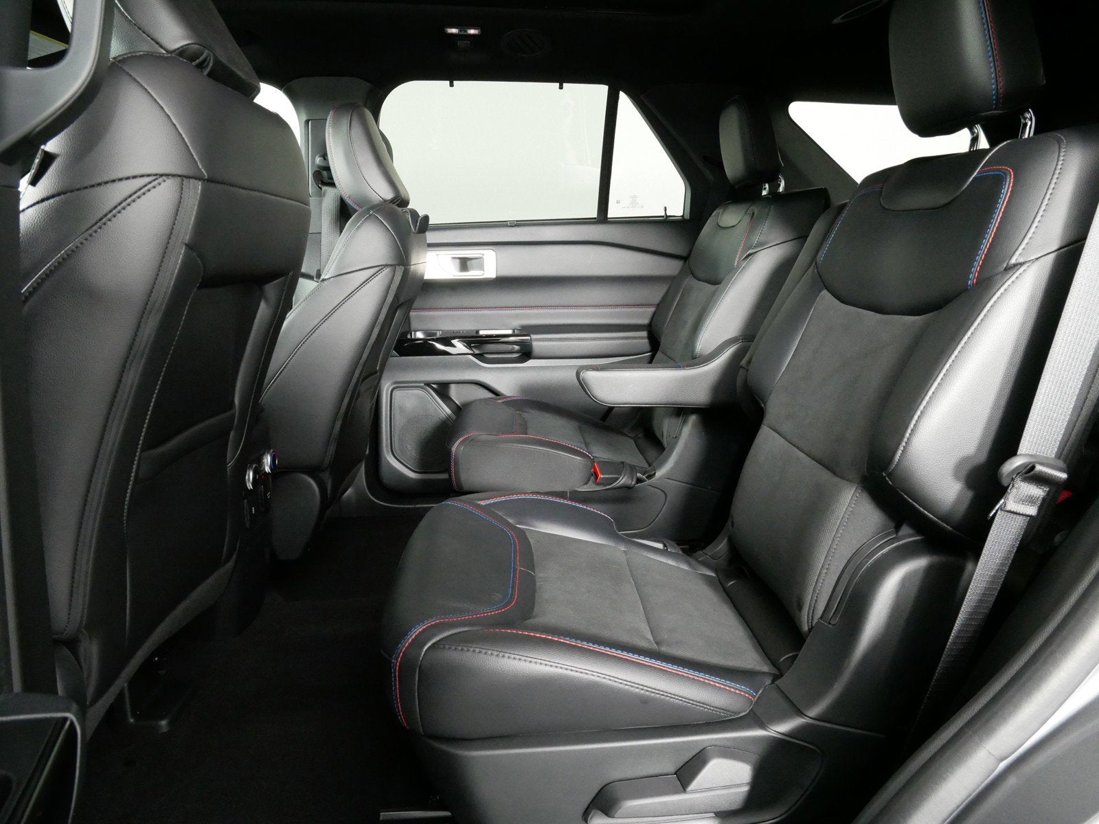 2024 Ford Explorer ST AWD *CLEAN CARFAX, 1 OWNER!*