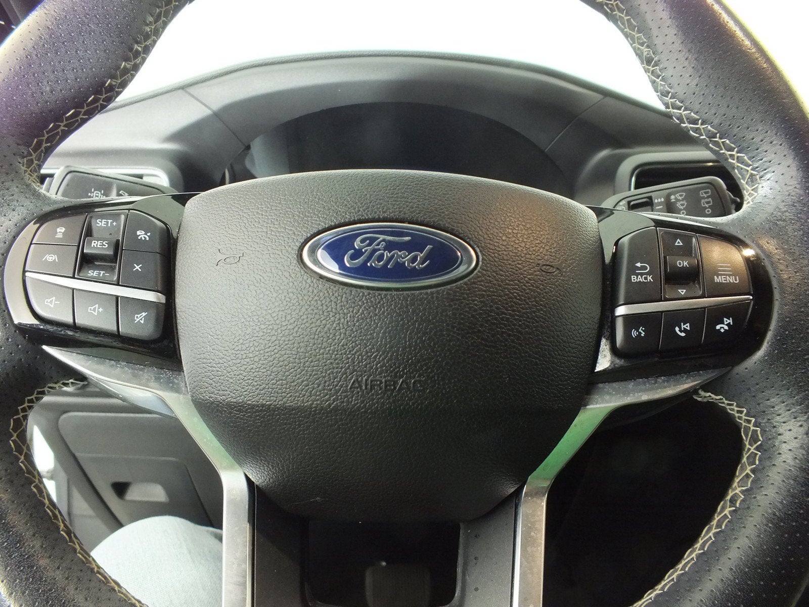 2022 Ford Explorer ST AWD *1-OWNER*