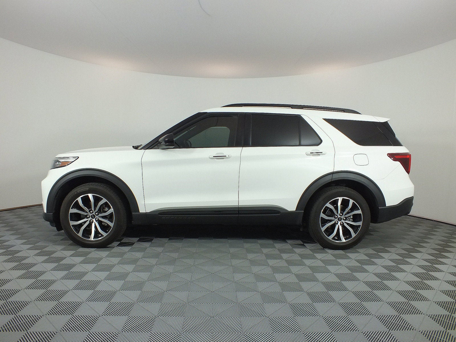 2022 Ford Explorer ST AWD *1-OWNER*