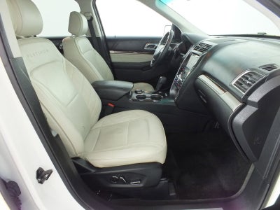 2017 Ford Explorer Platinum 4WD *CLEAN CARFAX! RUNS STRONG!*