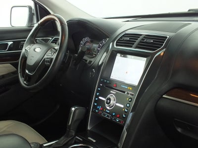 2017 Ford Explorer Platinum 4WD *CLEAN CARFAX! RUNS STRONG!*