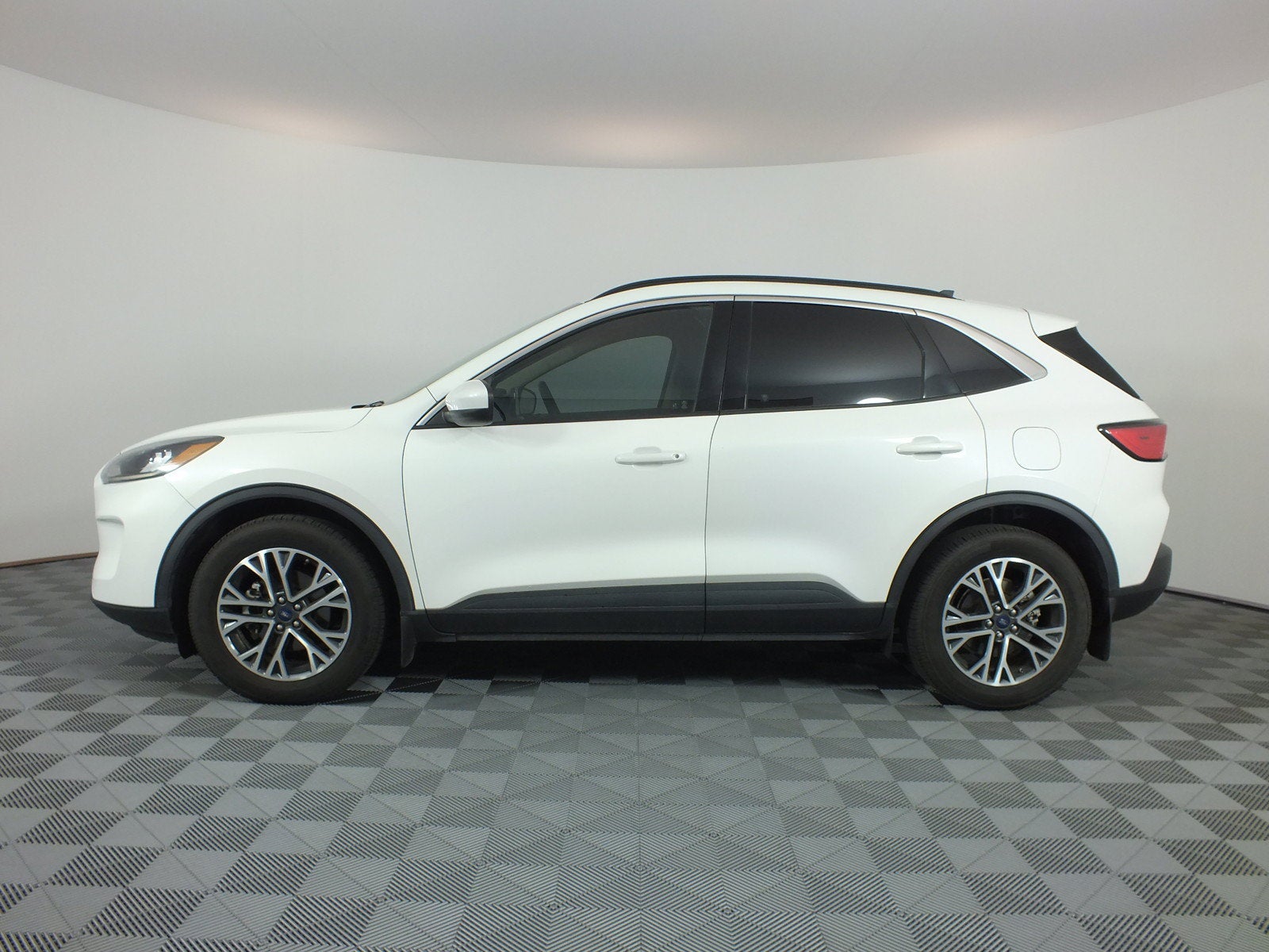 2020 Ford Escape SEL AWD *1-OWNER*