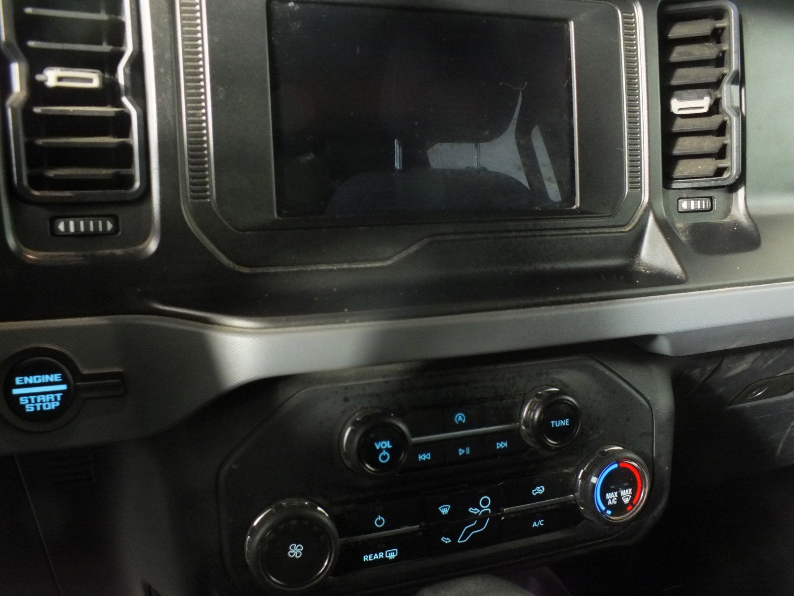 2023 Ford Bronco Base 4WD *CLEAN CARFAX! ONLY 45K MILES!*