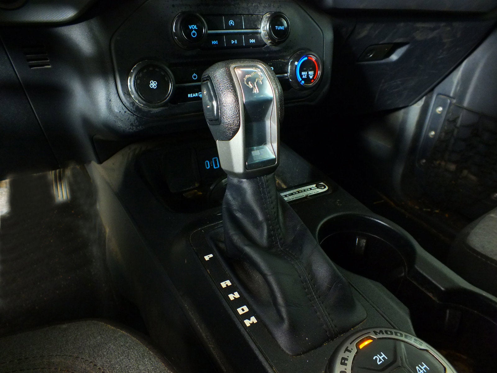 2023 Ford Bronco Base 4WD *CLEAN CARFAX! ONLY 45K MILES!*