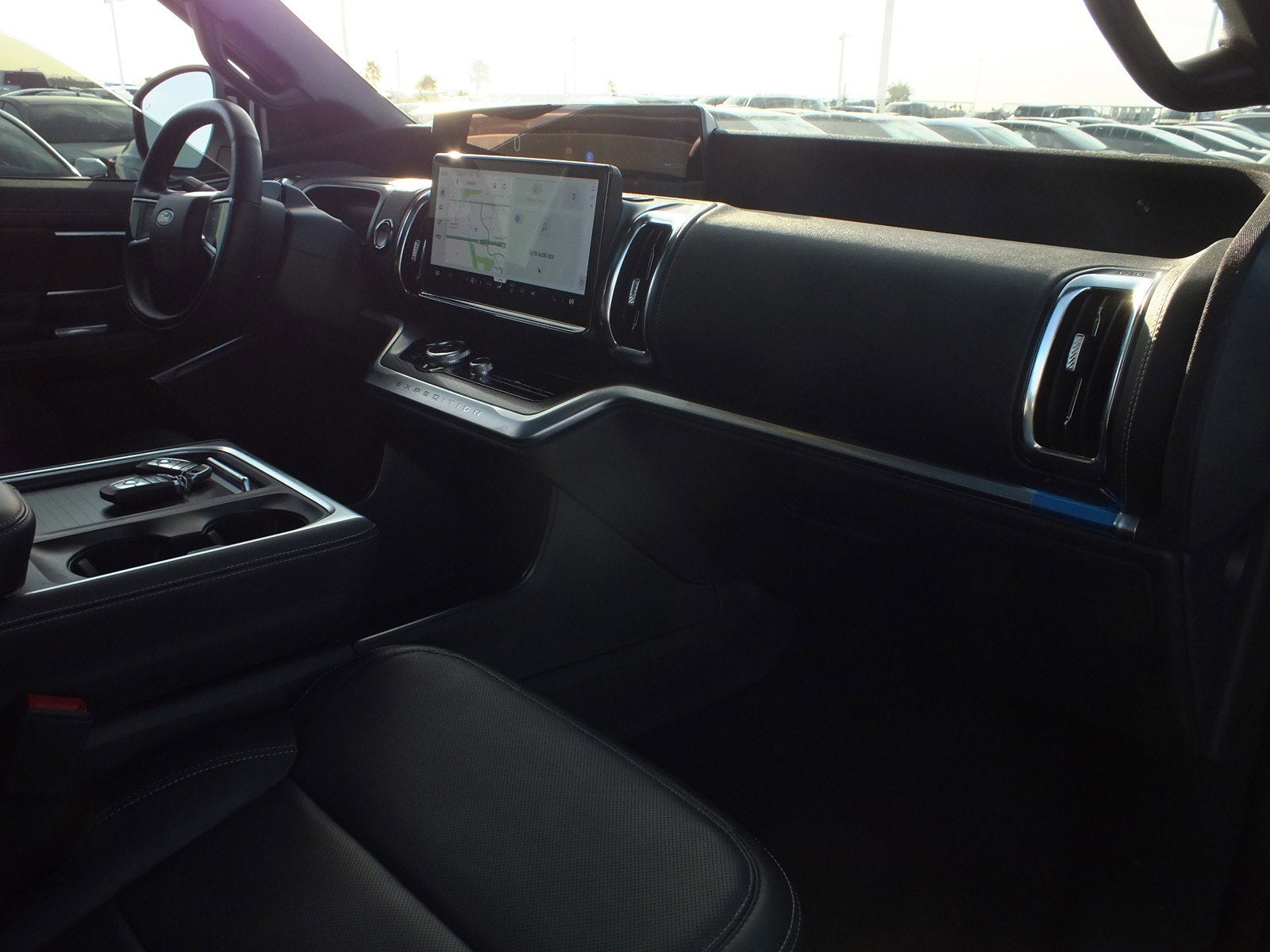 2025 Ford Expedition Platinum 4WD *LIKE NEW! ONLY 13K MILES!*