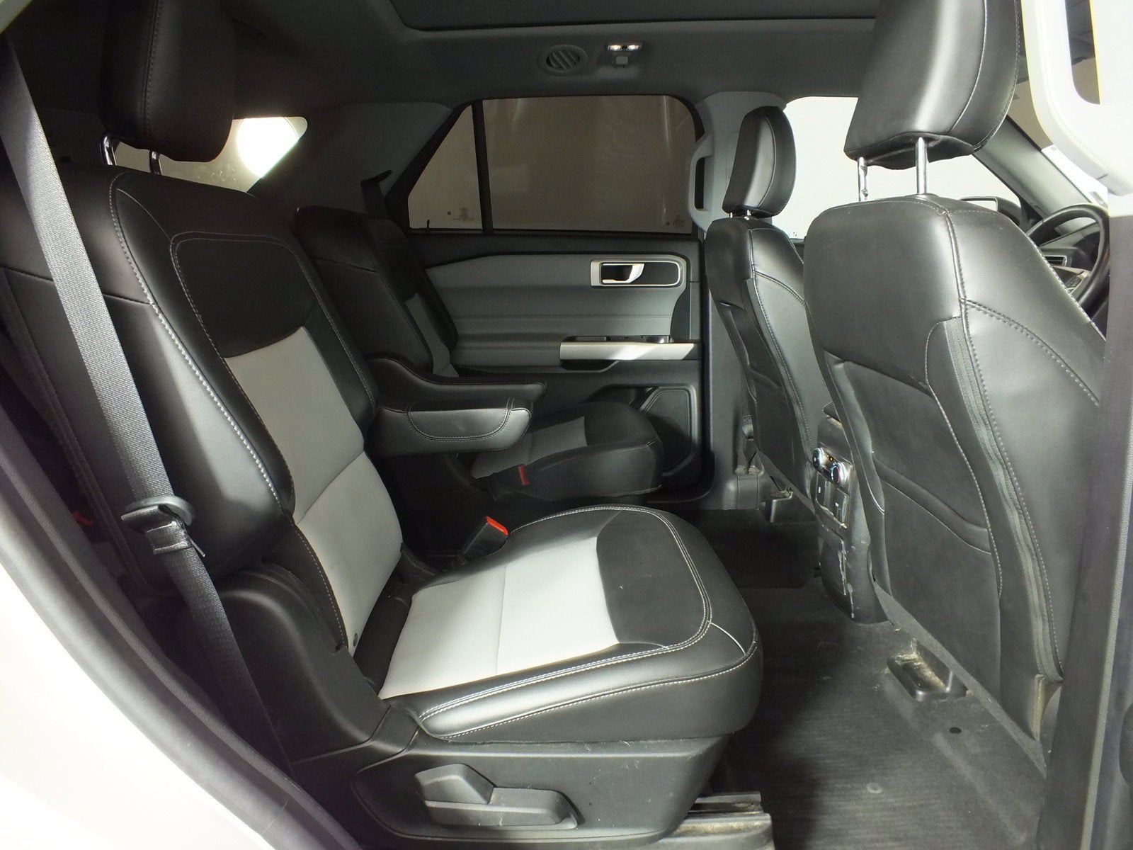 2022 Ford Explorer XLT *1-OWNER*
