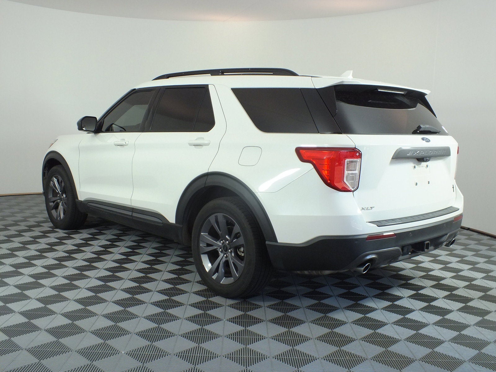 2022 Ford Explorer XLT *1-OWNER*