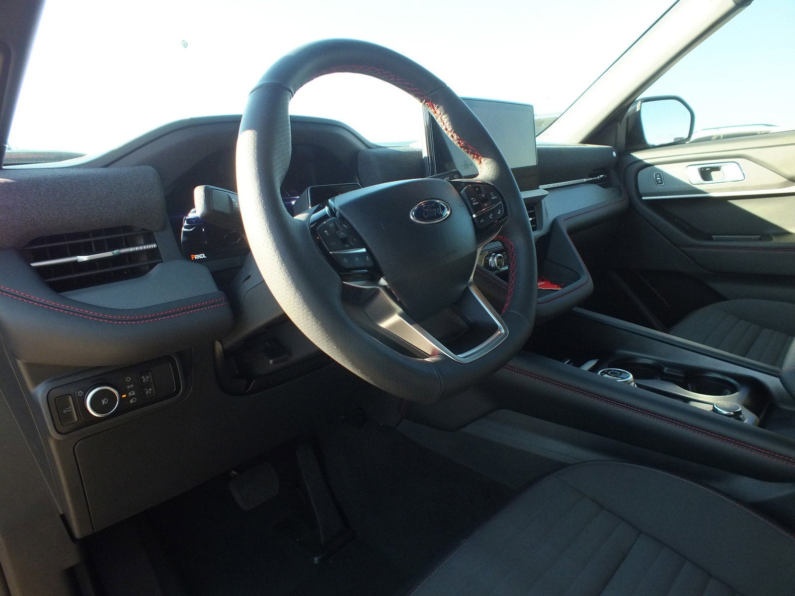 2025 Ford Explorer ST-Line 4WD *1-OWNER! ONLY 1K MILES!*