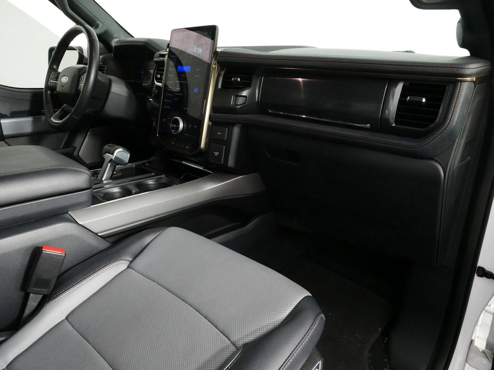 2023 Ford F-150 Lightning Lariat 4WD *1-OWNER*