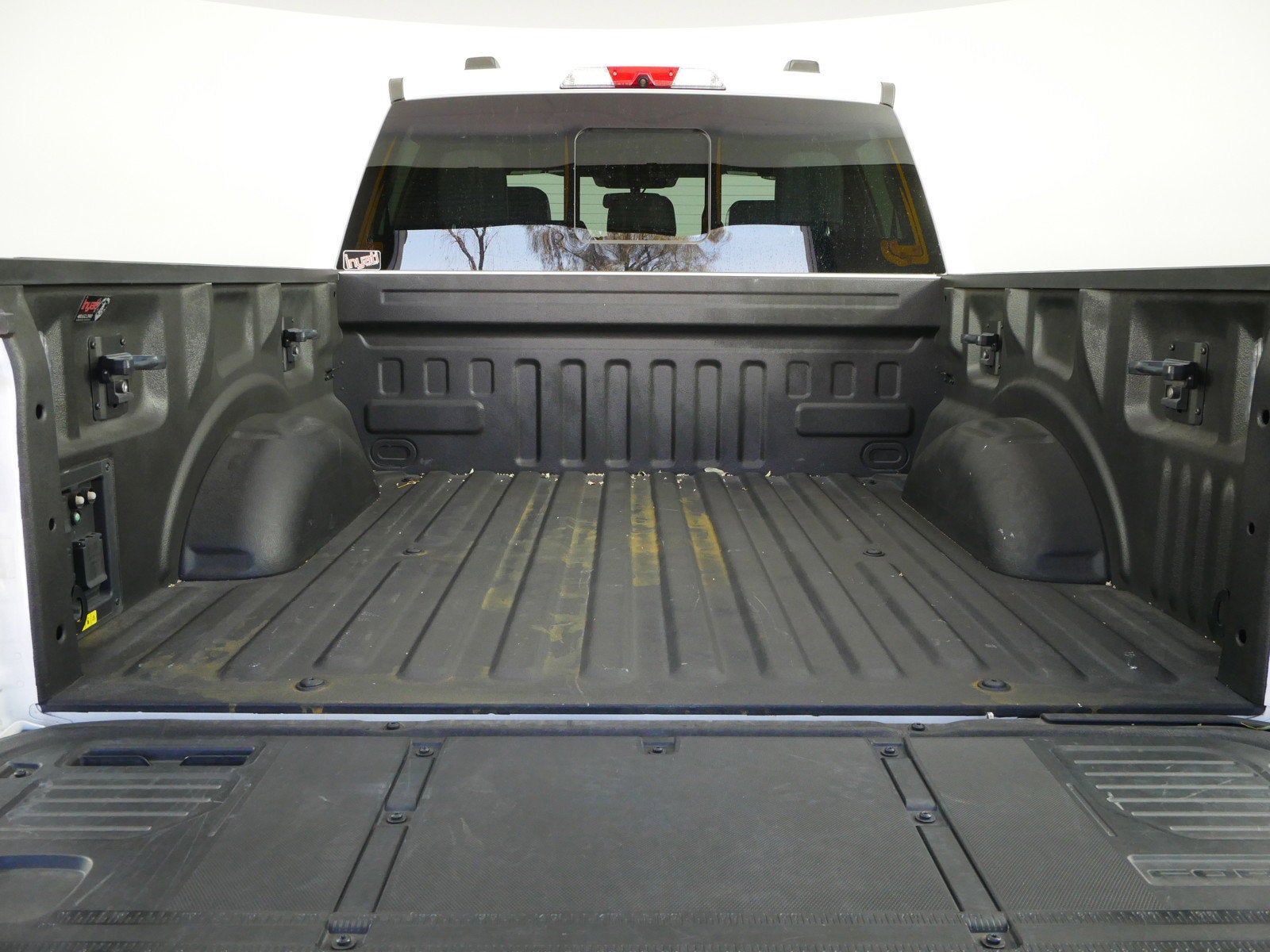 2023 Ford F-150 Lightning Lariat 4WD *1-OWNER*