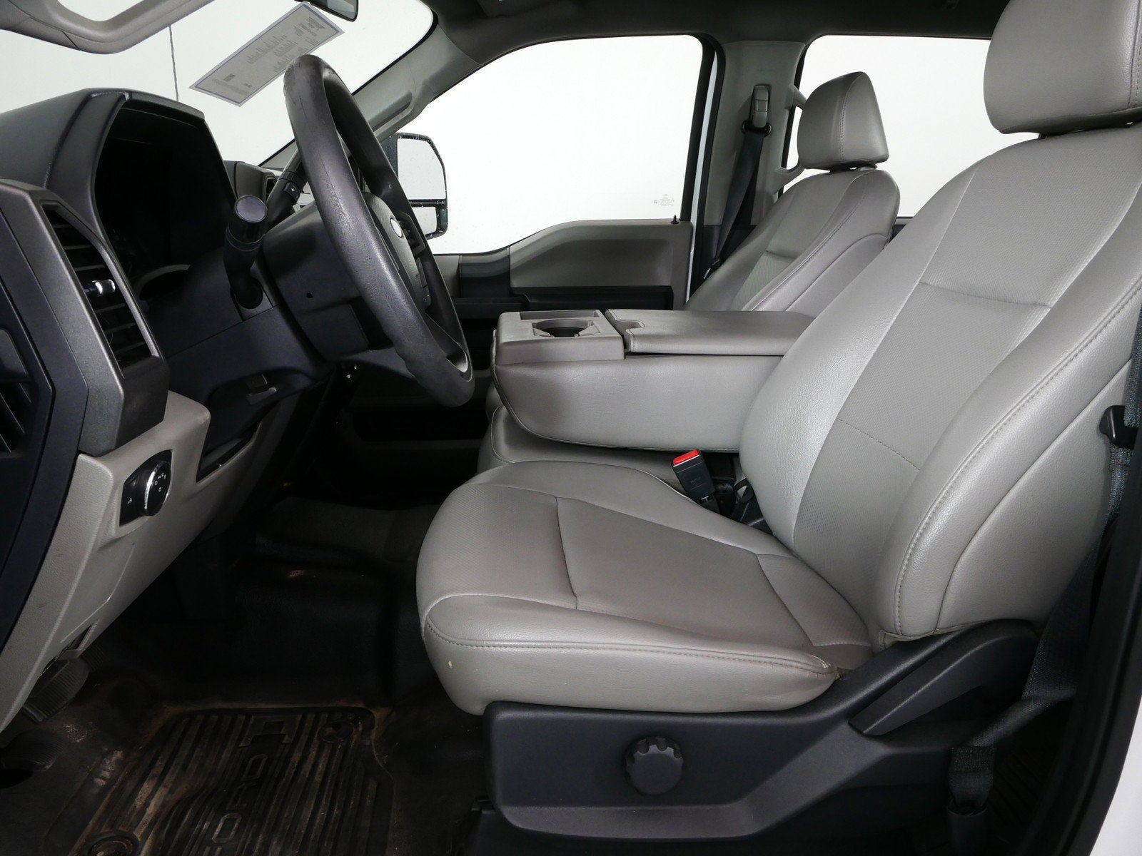 2022 Ford Super Duty F-250 SRW XL 4WD *CLEAN CARFAX*
