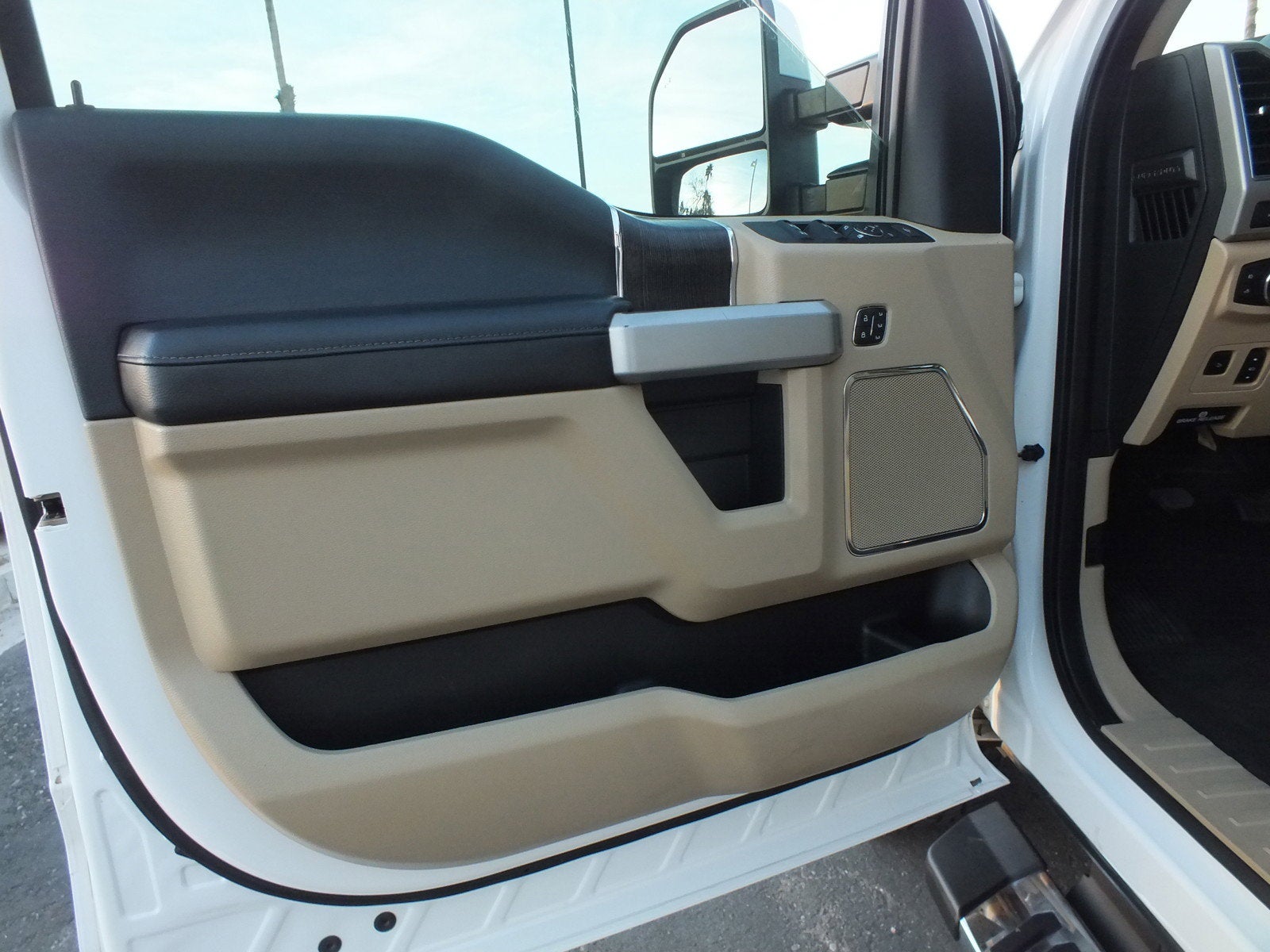 2021 Ford Super Duty F-250 SRW Lariat 4WD *1-OWNER*