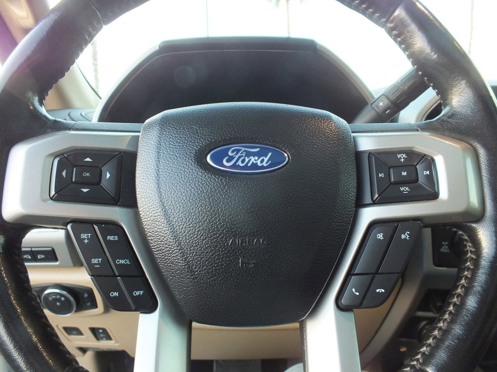 2021 Ford Super Duty F-250 SRW Lariat 4WD *1-OWNER*