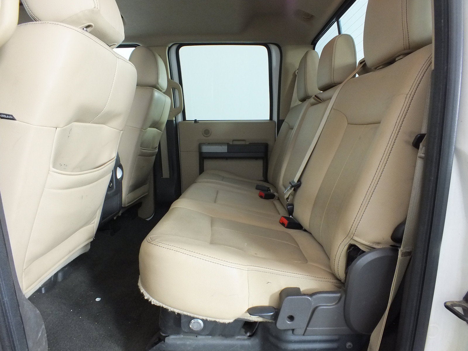 2015 Ford Super Duty F-350 SRW Lariat 4WD *CLEAN CARFAX! RUNS STRONG!*