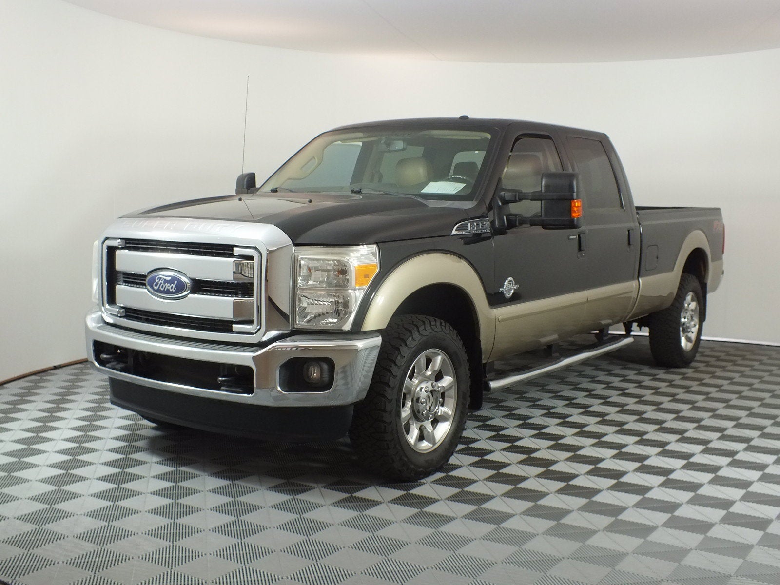 2014 Ford Super Duty F-350 SRW Lariat 4WD *CLEAN CARFAX! RUNS STRONG!*