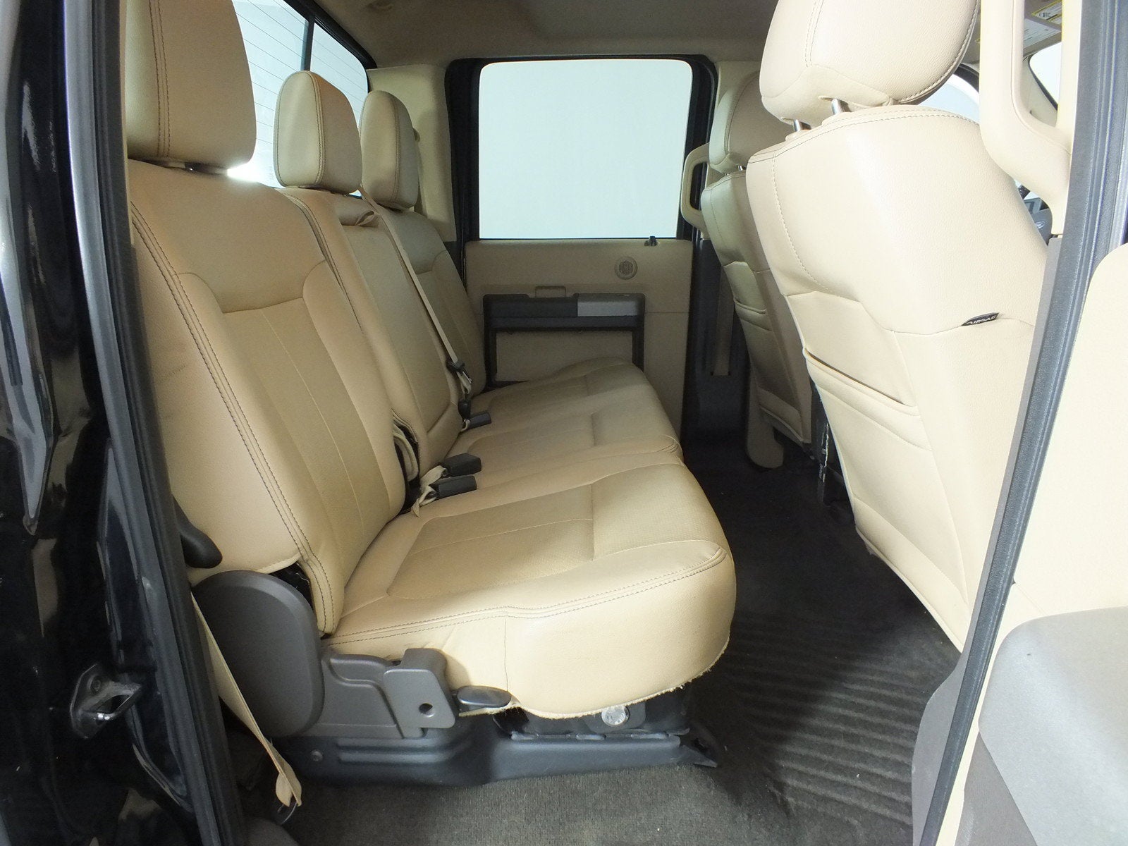 2014 Ford Super Duty F-350 SRW Lariat 4WD *CLEAN CARFAX! RUNS STRONG!*