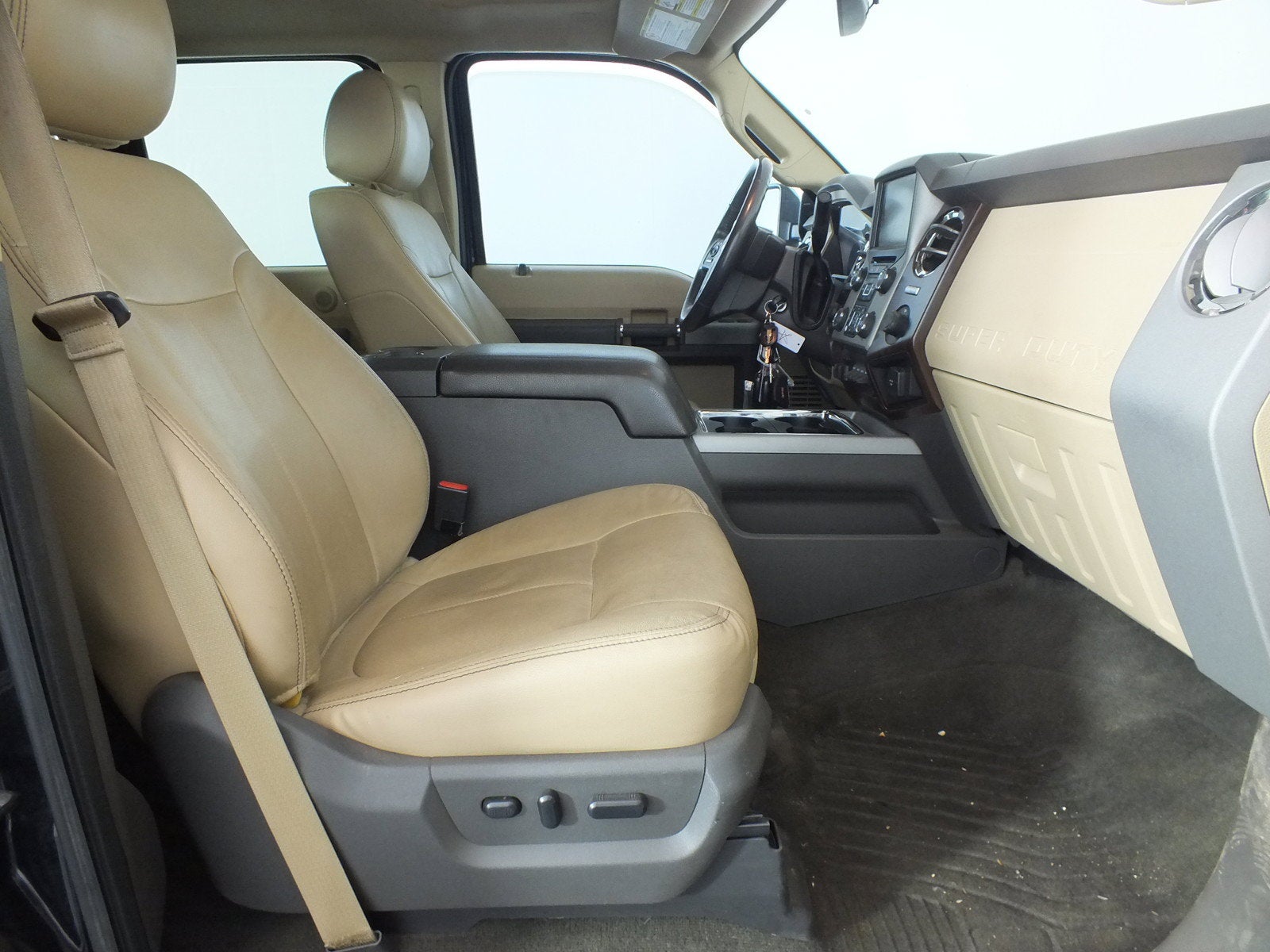 2014 Ford Super Duty F-350 SRW Lariat 4WD *CLEAN CARFAX! RUNS STRONG!*