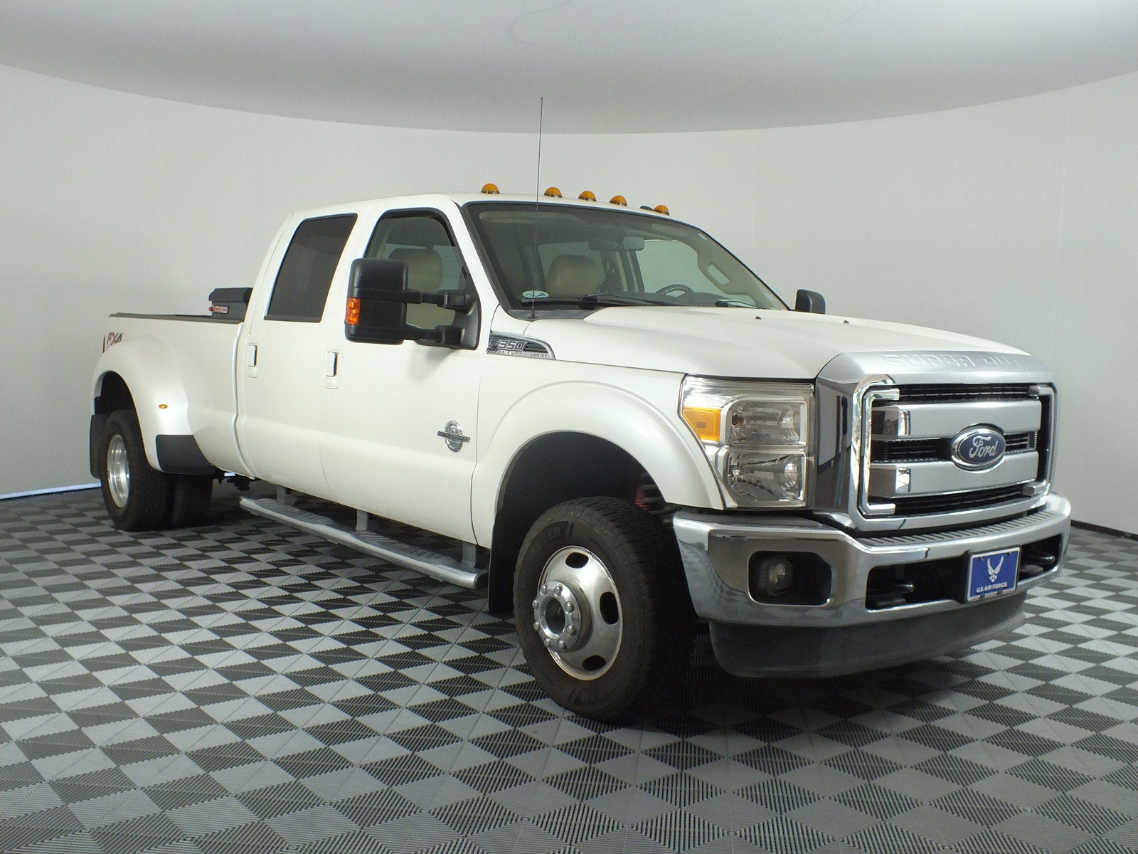 2014 Ford Super Duty F-350 DRW Lariat 4WD *1-OWNER!*