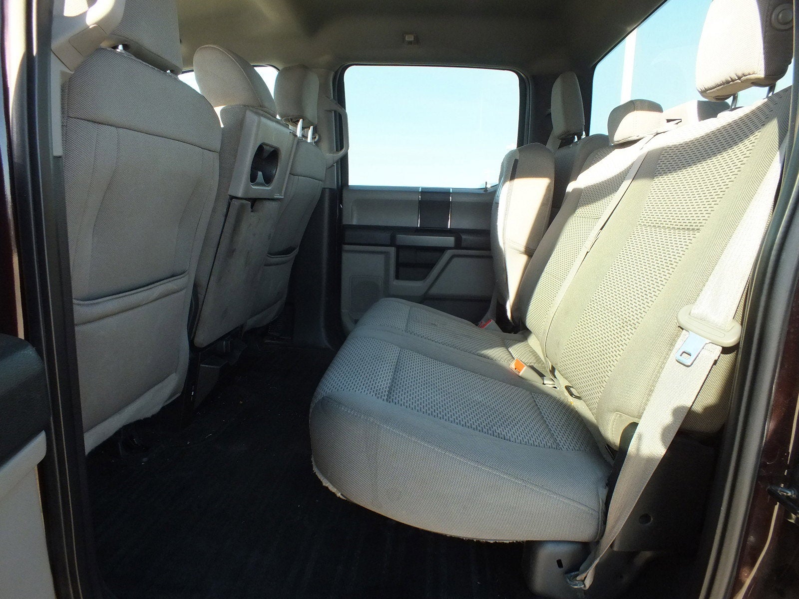 2018 Ford F-150 XLT 4WD *CLEAN CARFAX!*