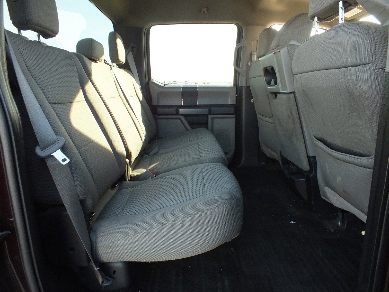 2018 Ford F-150 XLT 4WD *CLEAN CARFAX!*