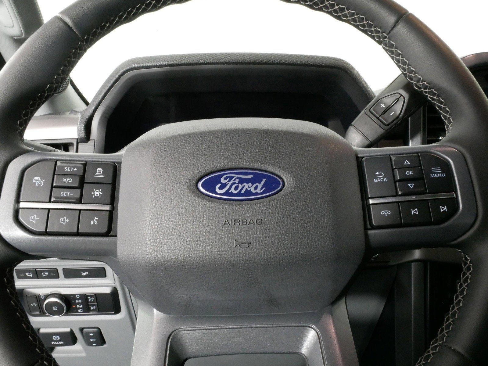 2024 Ford F-150 XLT *1-OWNER*