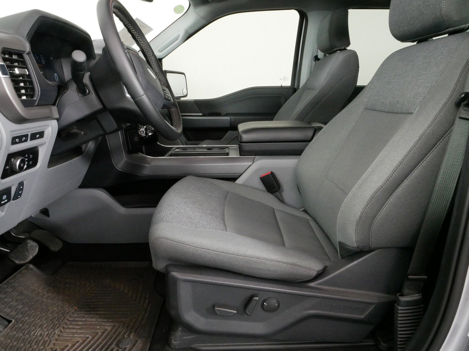 2024 Ford F-150 XLT *1-OWNER*