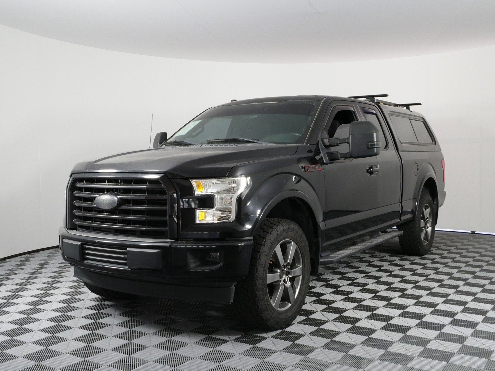 2017 Ford F-150 Lariat 2WD *CLEAN CARFAX!*