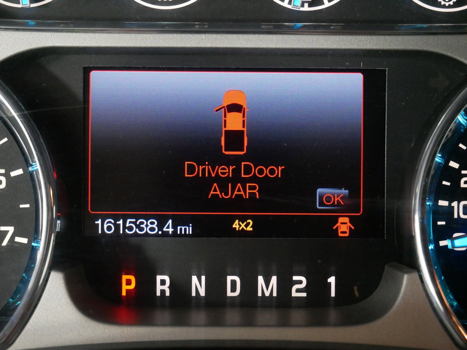 2014 Ford F-150 Platinum 4WD *RELIABLE DAILY DRIVER!*