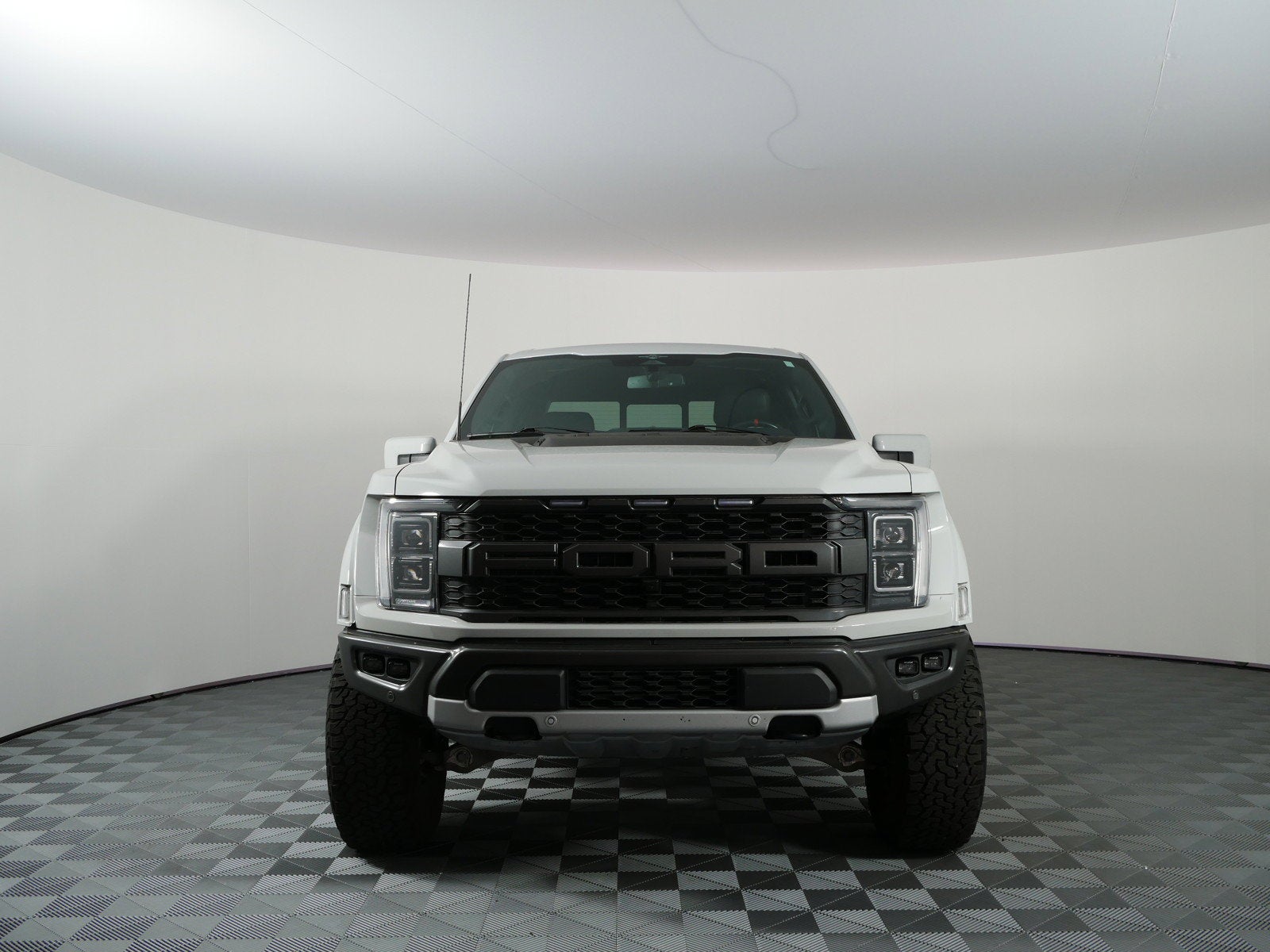 2023 Ford F-150 Raptor 4WD *CLEAN CARFAX! LOOKS GREAT!*