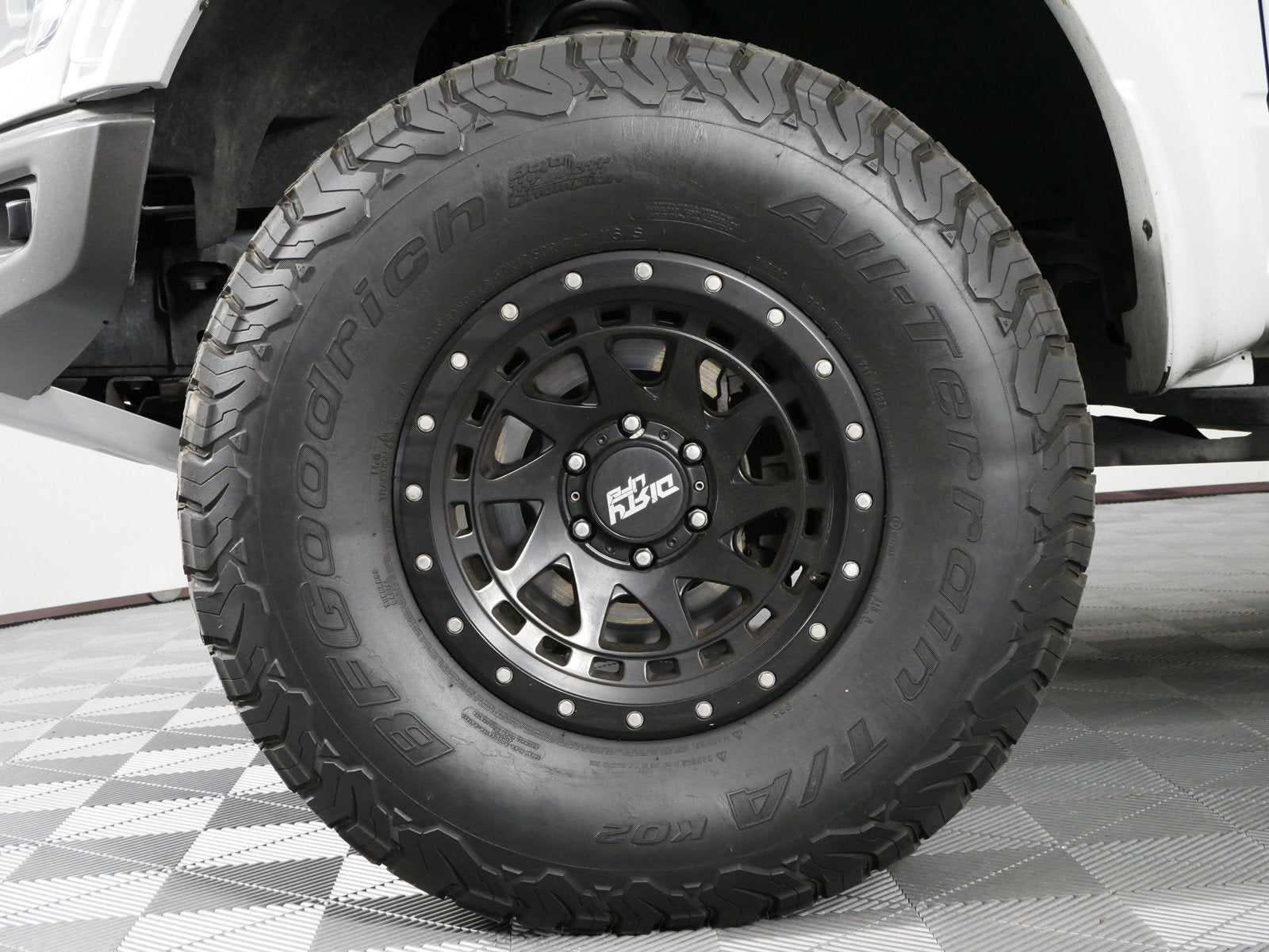 2023 Ford F-150 Raptor 4WD *CLEAN CARFAX! LOOKS GREAT!*