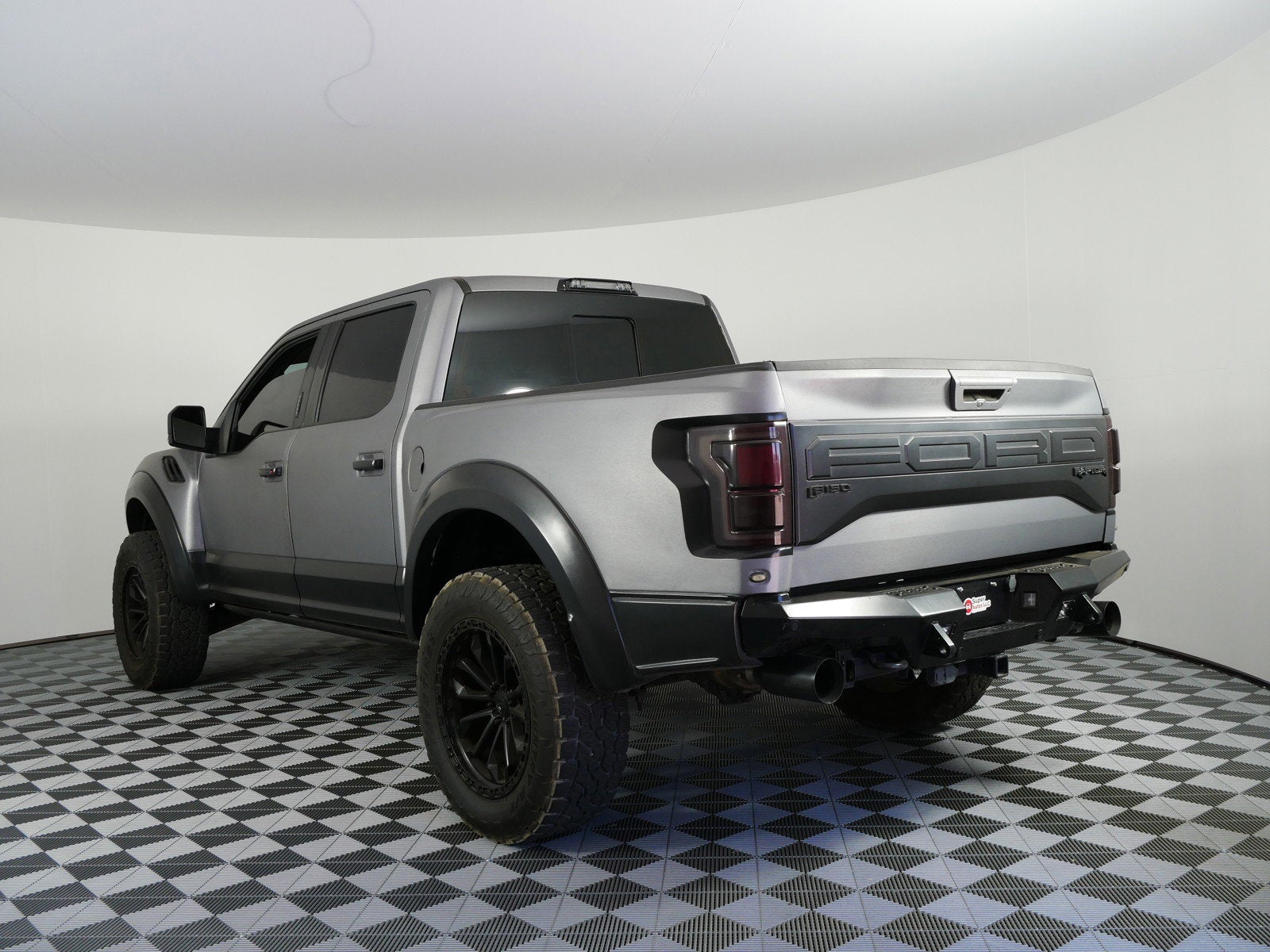 2017 Ford F-150 Raptor 4WD *LOOKS GREAT!*
