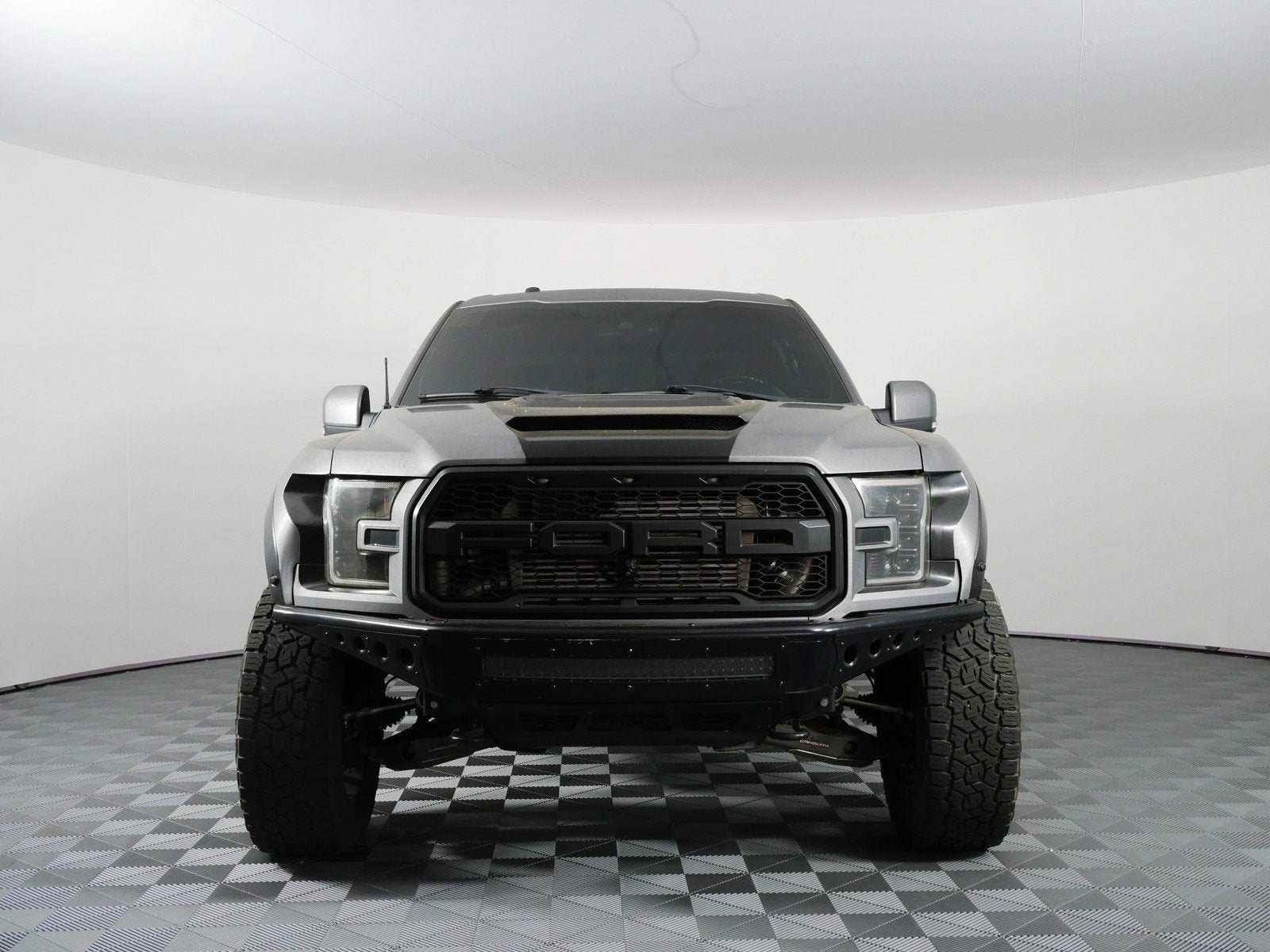 2017 Ford F-150 Raptor 4WD *LOOKS GREAT!*
