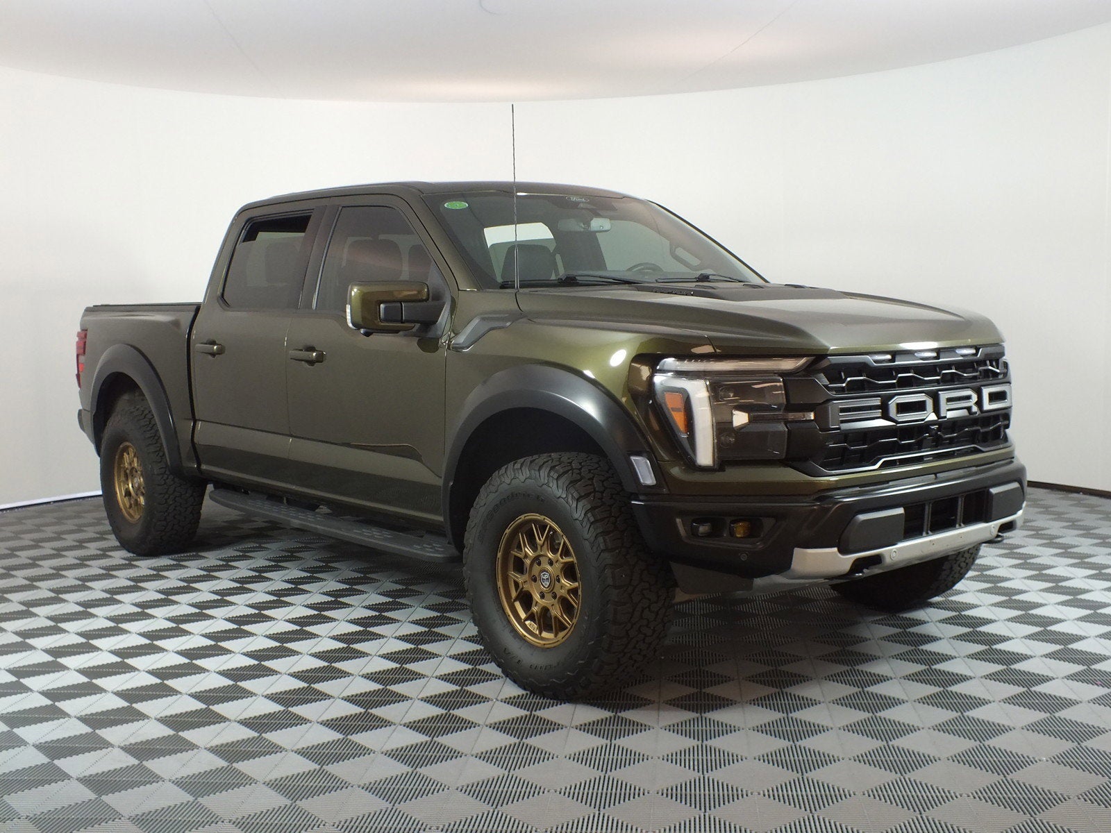 2025 Ford F-150 Raptor 4WD *1-OWNER!*