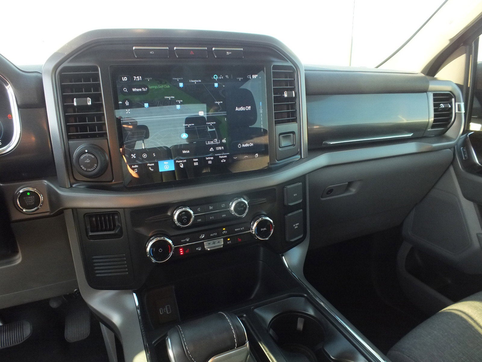 2024 Ford F-150 Lightning XLT 4WD ELECTRIC *1-OWNER! UNDER 10K MILES*