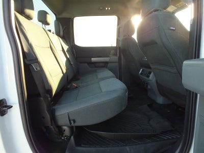 2024 Ford F-150 Lightning XLT 4WD ELECTRIC *1-OWNER! UNDER 10K MILES*