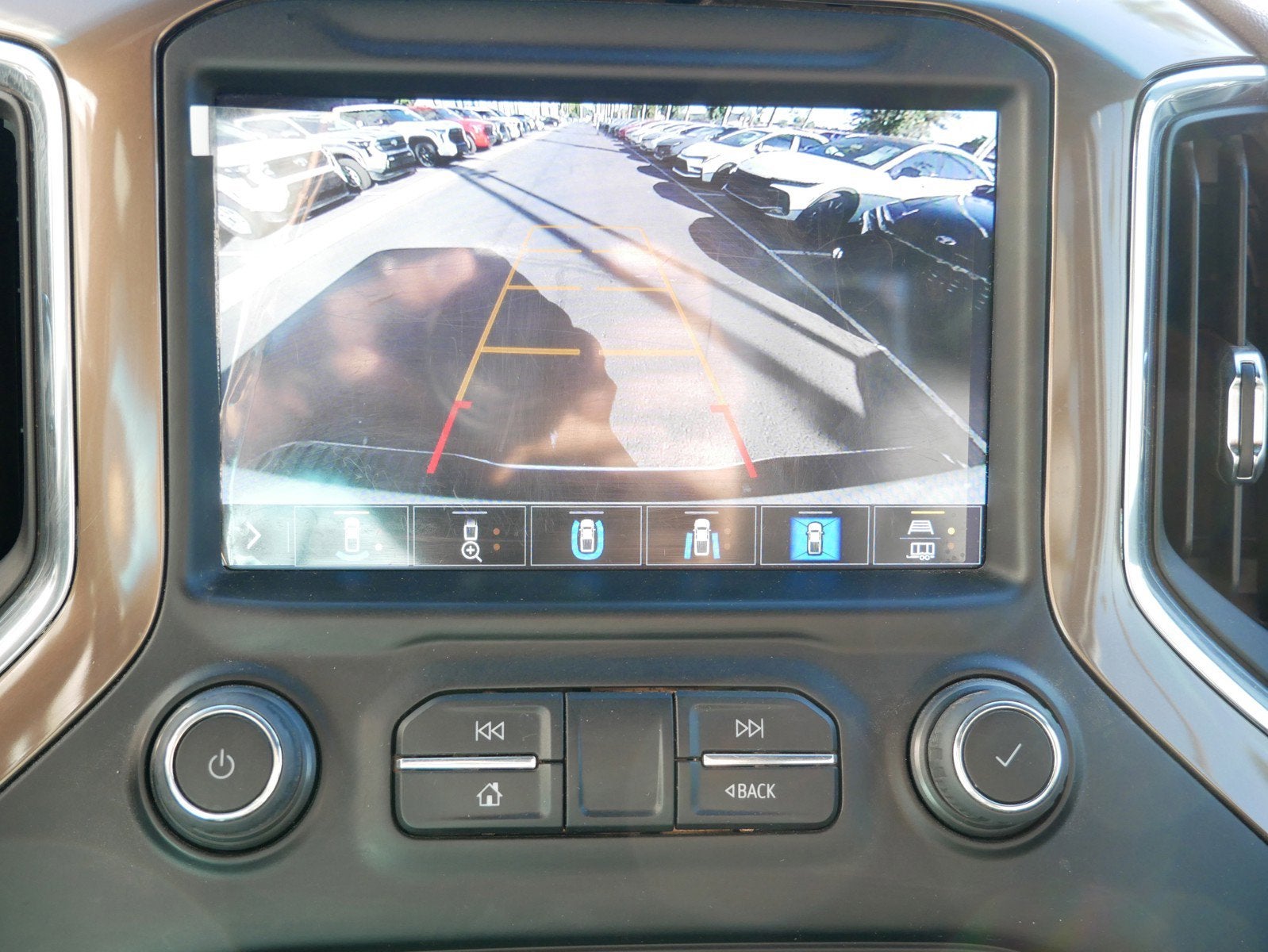 2022 Chevrolet Silverado 3500HD High Country 4WD *CLEAN CARFAX!*