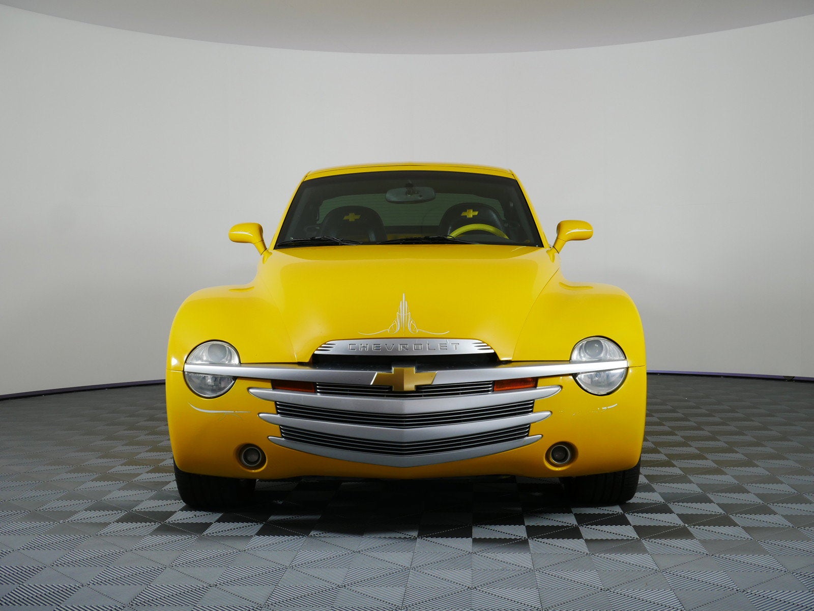2004 Chevrolet SSR LS *CLEAN CARFAX!*