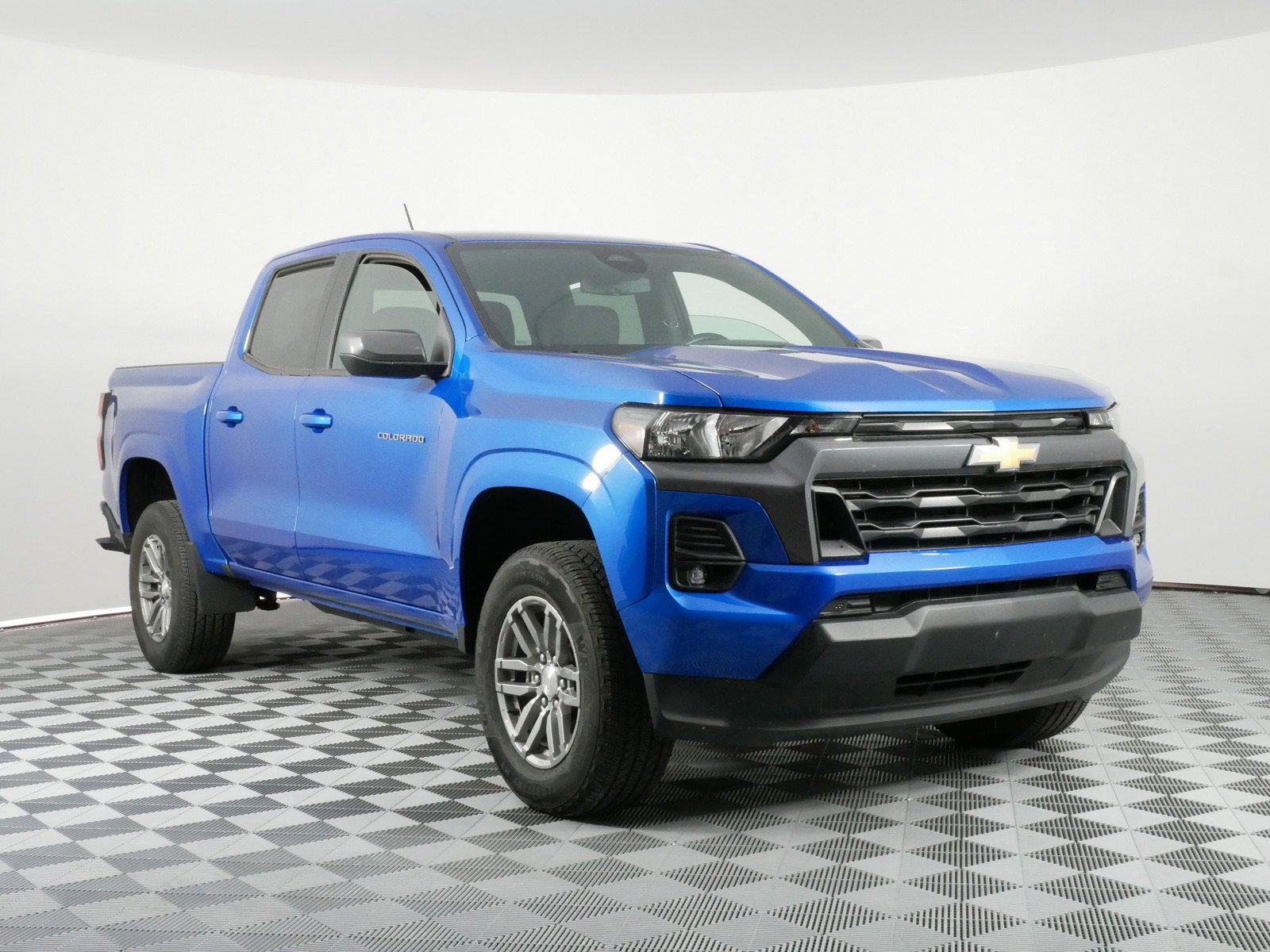 2023 Chevrolet Colorado 2WD LT *1 OWNER, CLEAN CARFAX!*