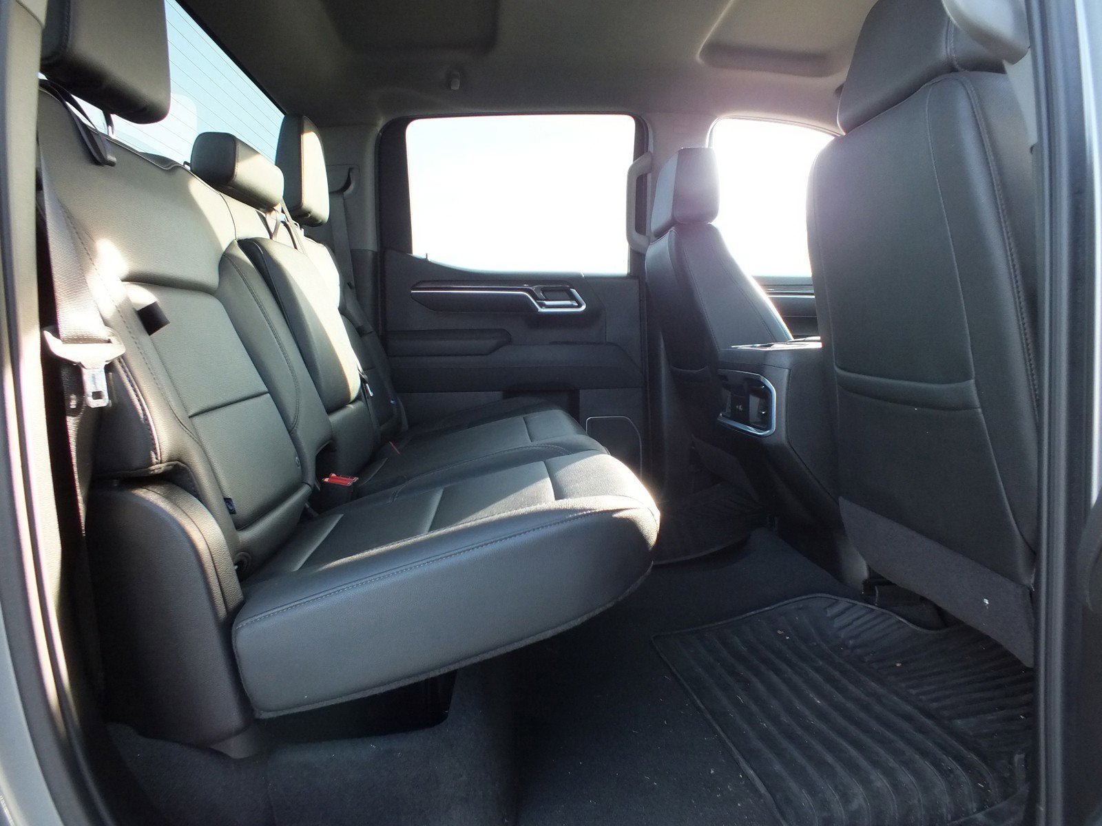 2025 Chevrolet Silverado 1500 LTZ 4X4 *1 OWNER, CLEAN CARFAX!*