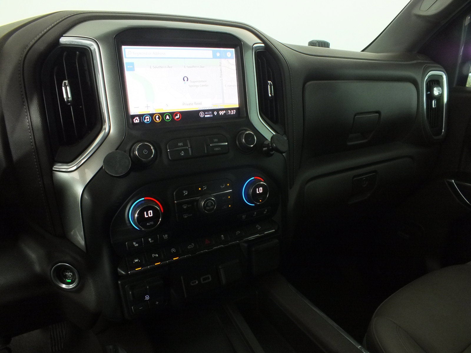 2021 Chevrolet Silverado 1500 LTZ 4WD *CLEAN CARFAX!*