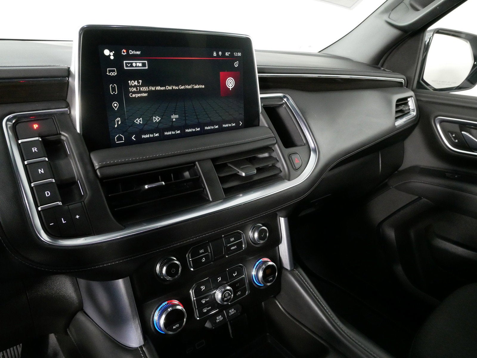 2024 GMC Yukon SLE 4X4 *CLEAN CARFAX, 1 OWNER!*